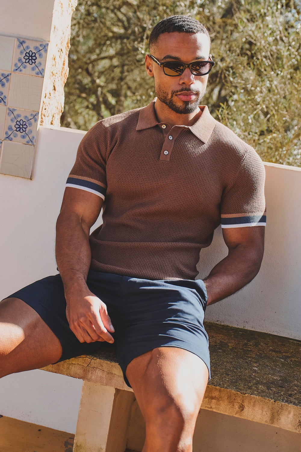 Colour Block Tipped Crochet Knit Polo Shirt in Chocolate