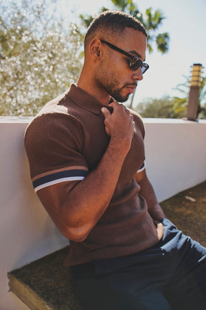 Colour Block Tipped Crochet Knit Polo Shirt in Chocolate