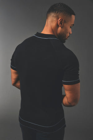 Tipped Knitted Zip Neck Polo Shirt in Black