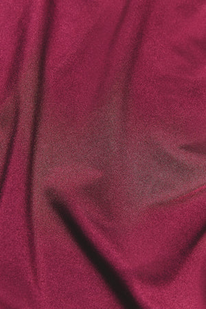 Training Vest in Burgundy