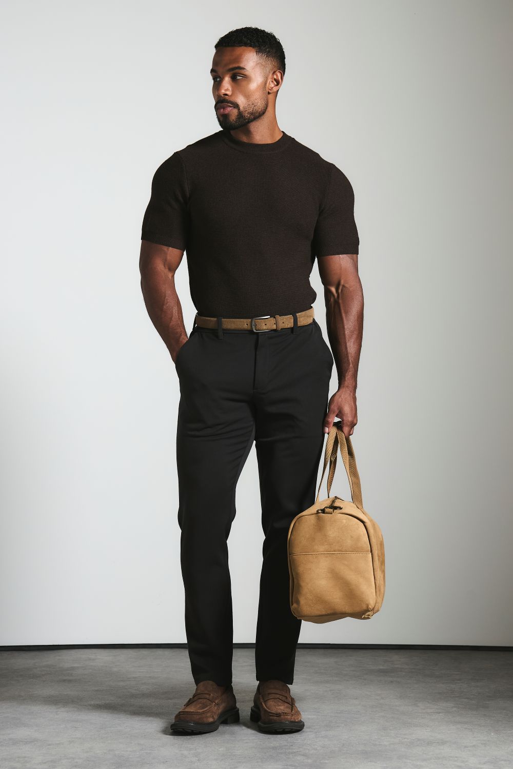 Muscle Fit Essential Trouser in Dark Chocolate