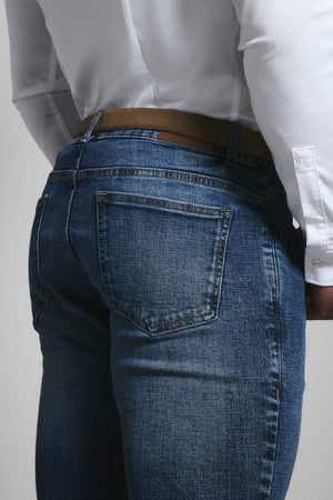 Muscle Fit Stretch Jeans in Mid Blue
