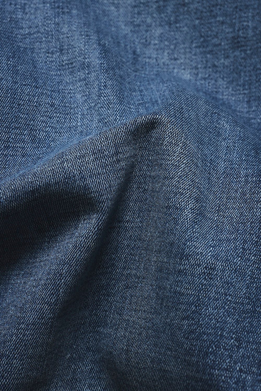 Muscle Fit Stretch Jeans in Mid Blue
