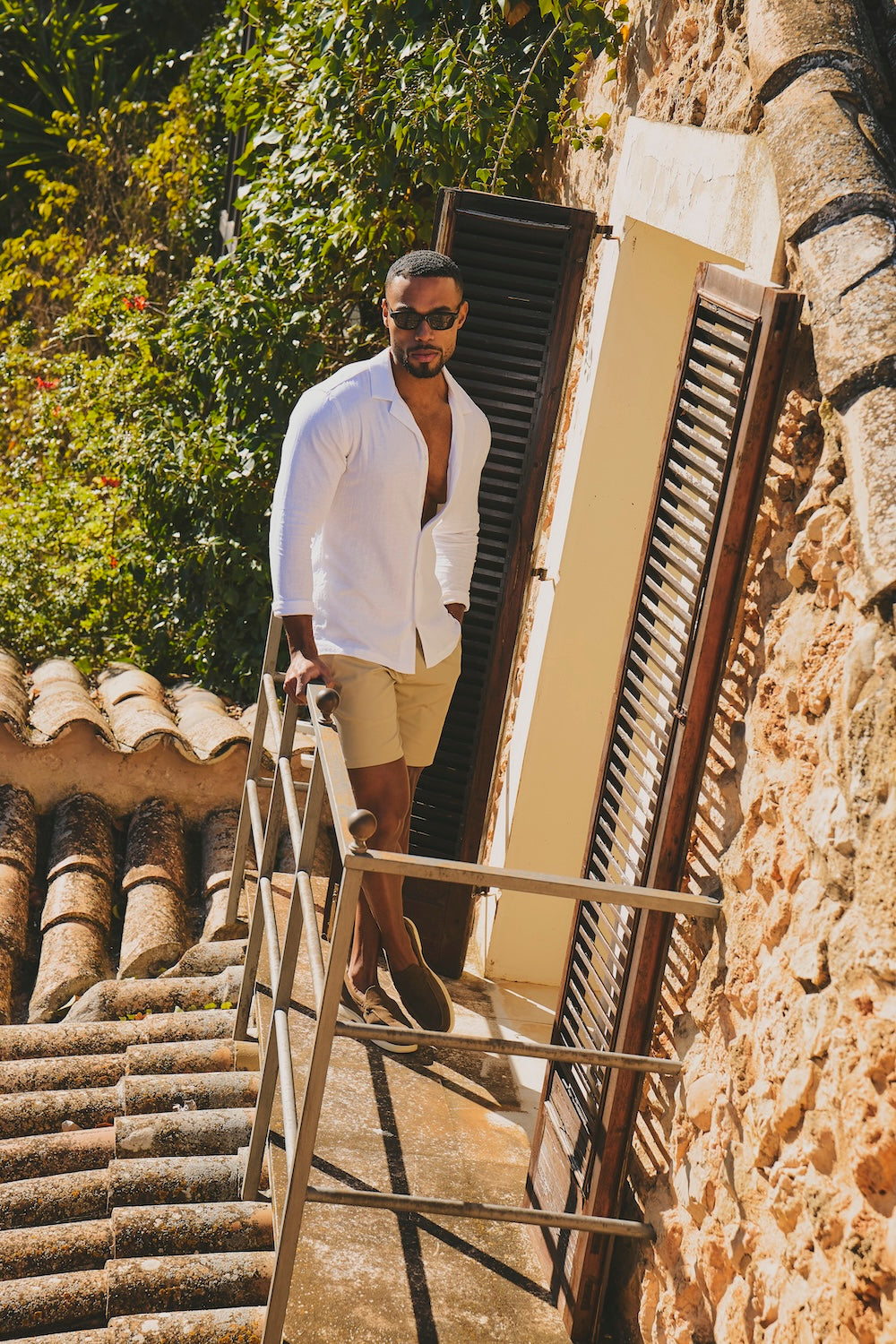 Stretch Linen Blend Cuban Collar Shirt in White