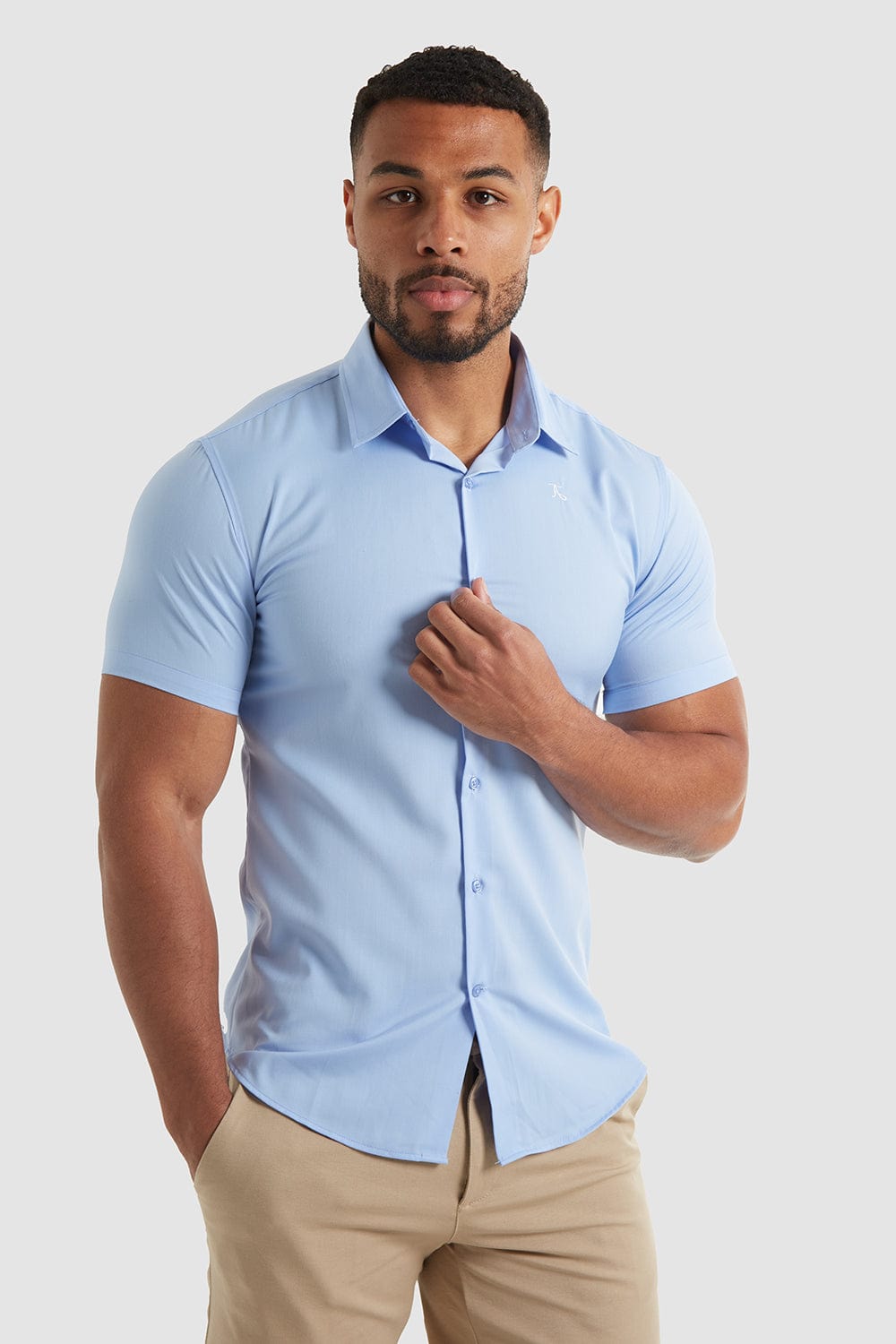 Muscle Fit Bamboo Shirt (SS) in Light Blue - TAILORED ATHLETE - ROW