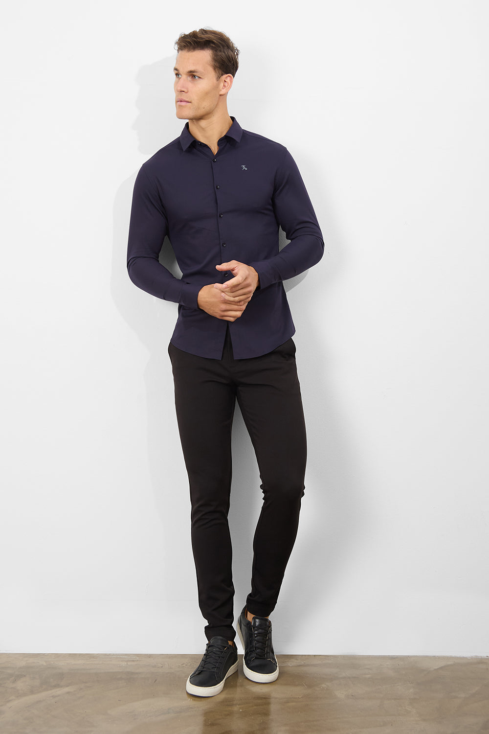 Bamboo Shirt in Midnight - TAILORED ATHLETE - ROW