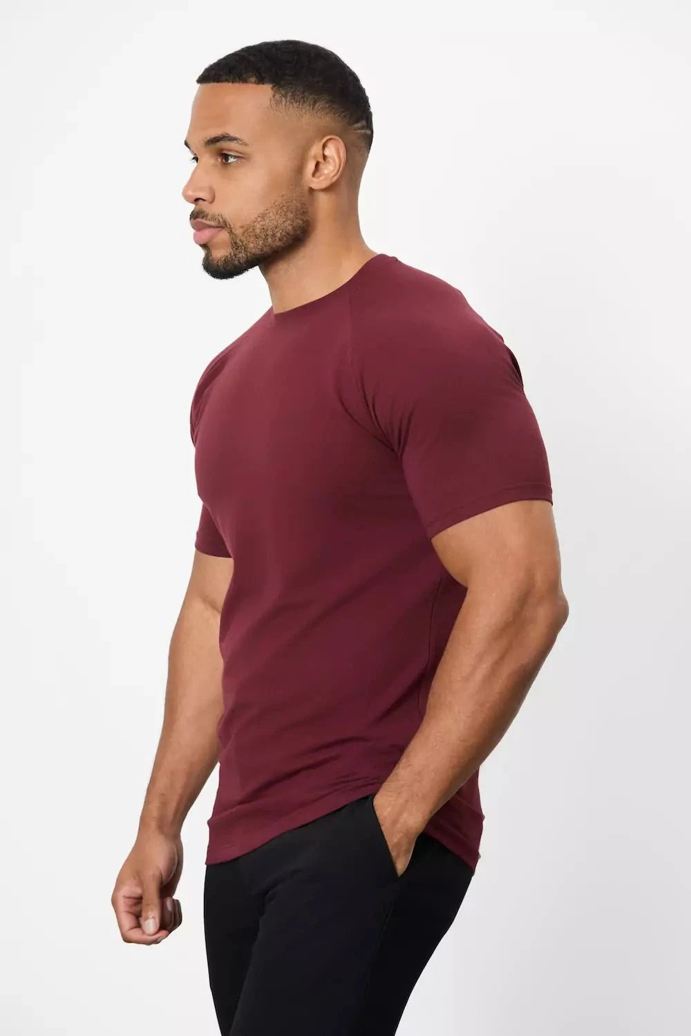 Muscle Fit T-Shirt in Burgundy - TAILORED ATHLETE - ROW