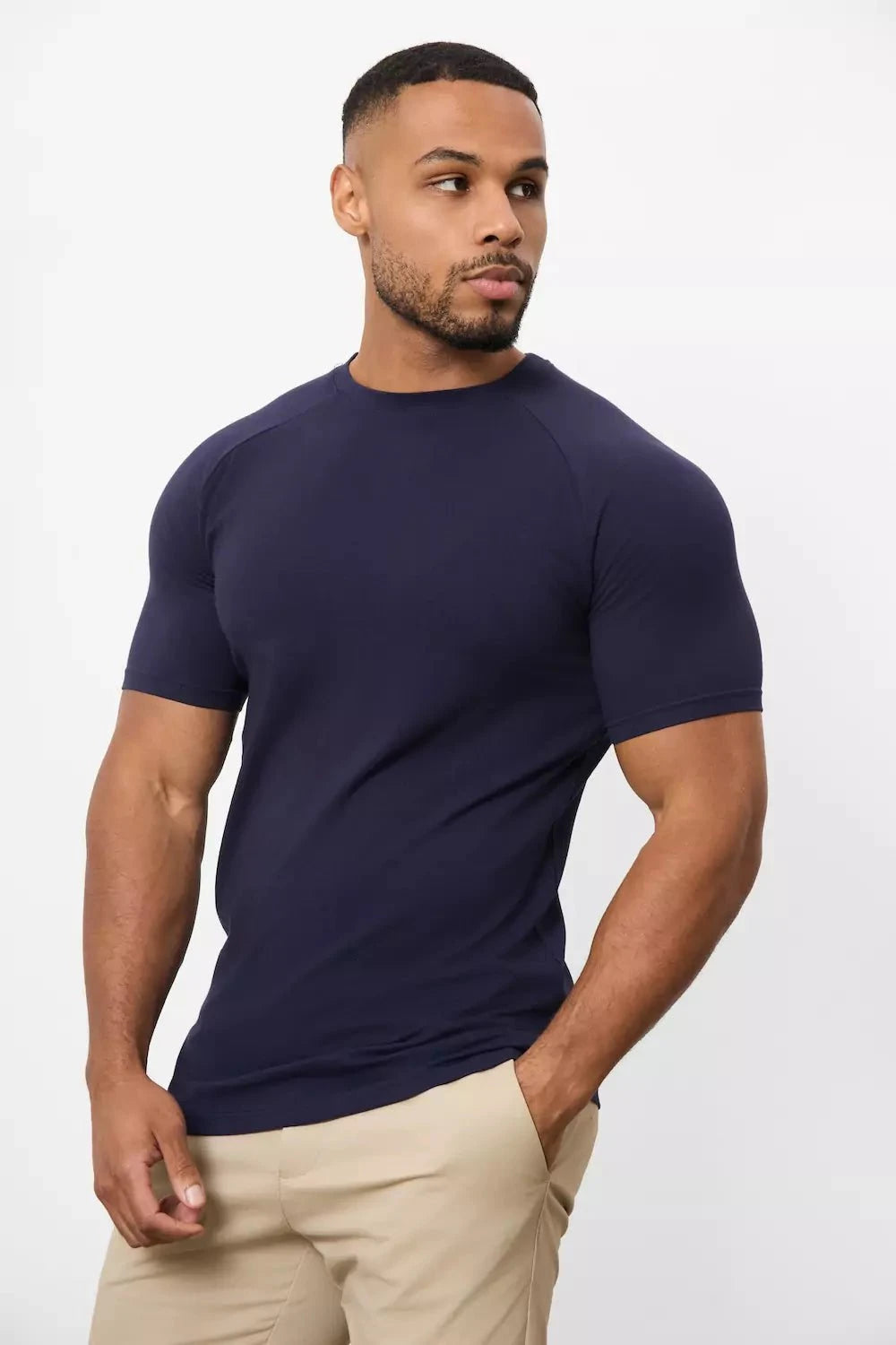 Muscle Fit T-Shirt in True Navy - TAILORED ATHLETE - ROW