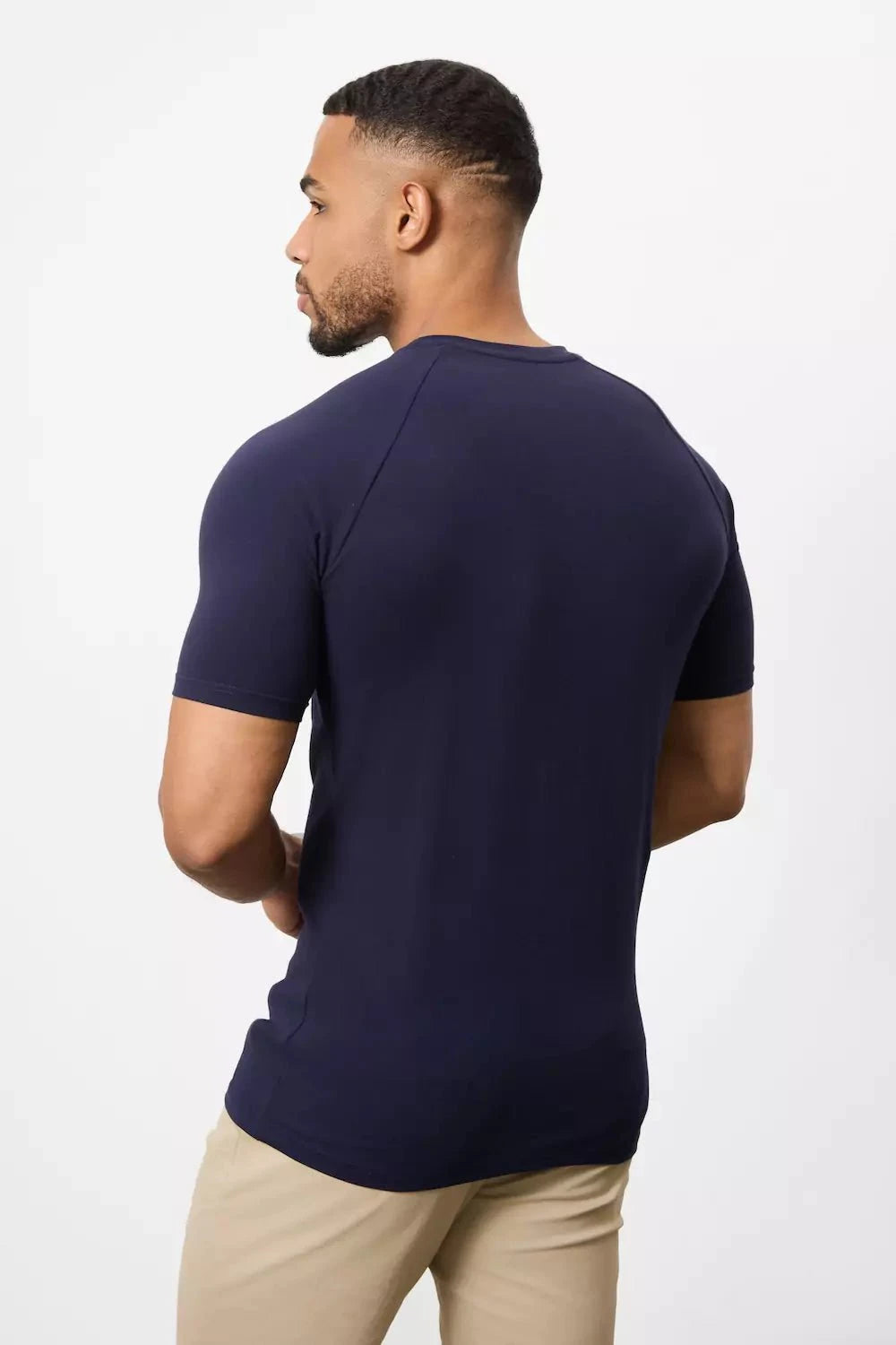 Muscle Fit T-Shirt in True Navy - TAILORED ATHLETE - ROW