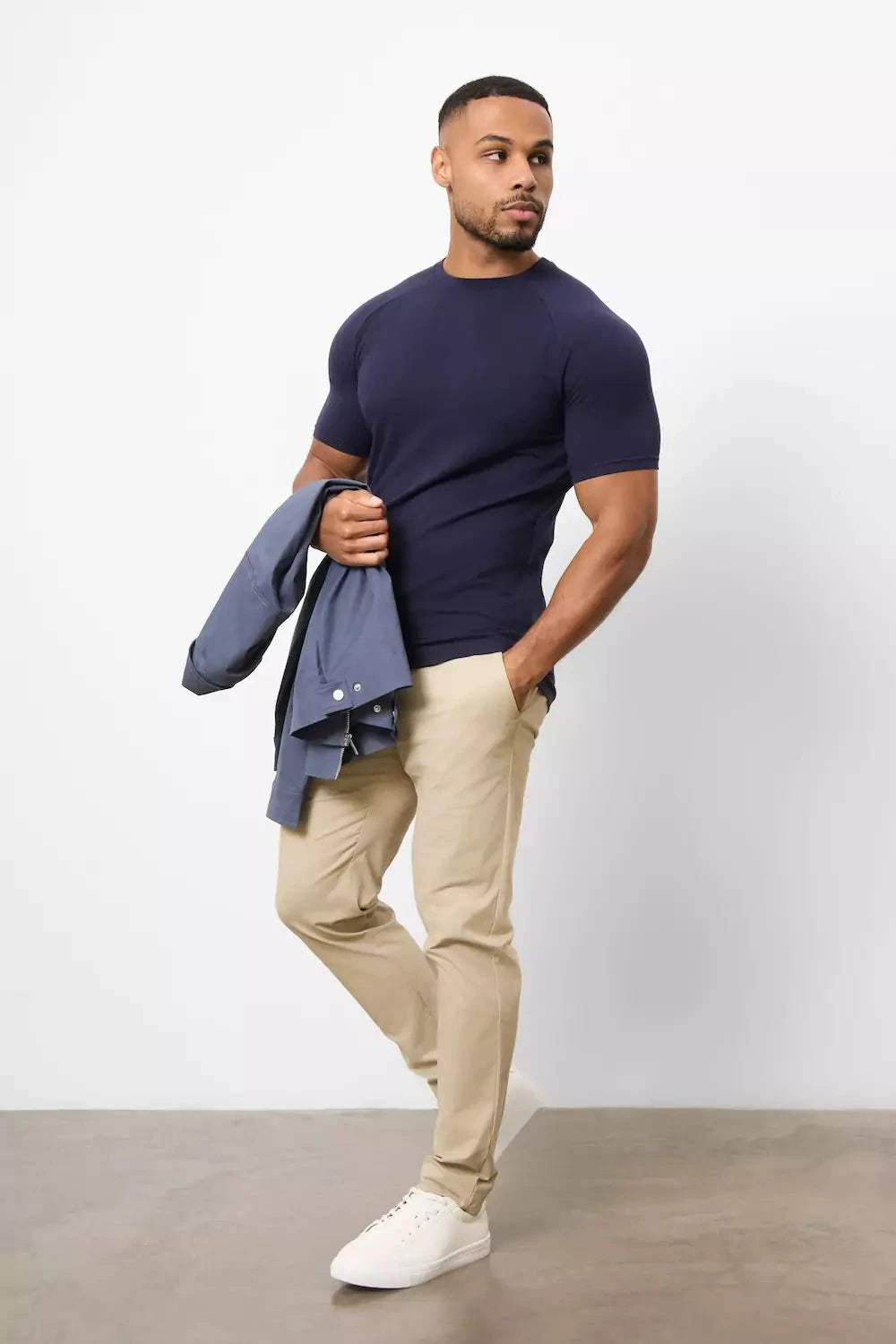 Muscle Fit T-Shirt in True Navy - TAILORED ATHLETE - ROW
