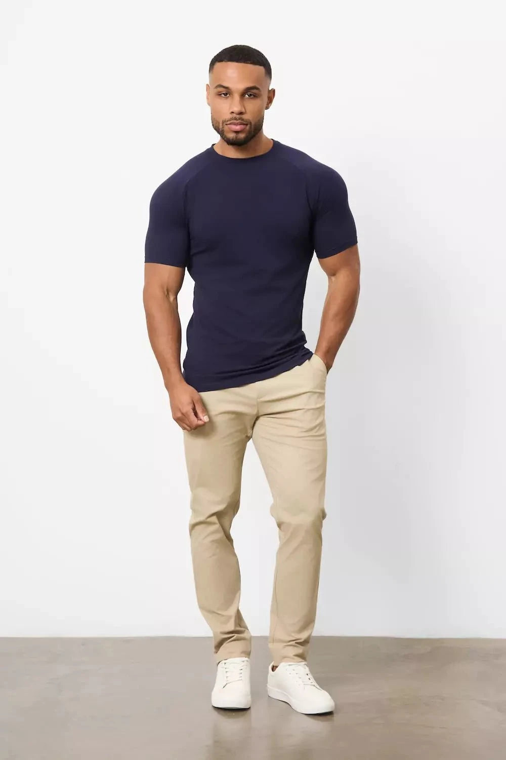 Muscle Fit T-Shirt in True Navy - TAILORED ATHLETE - ROW