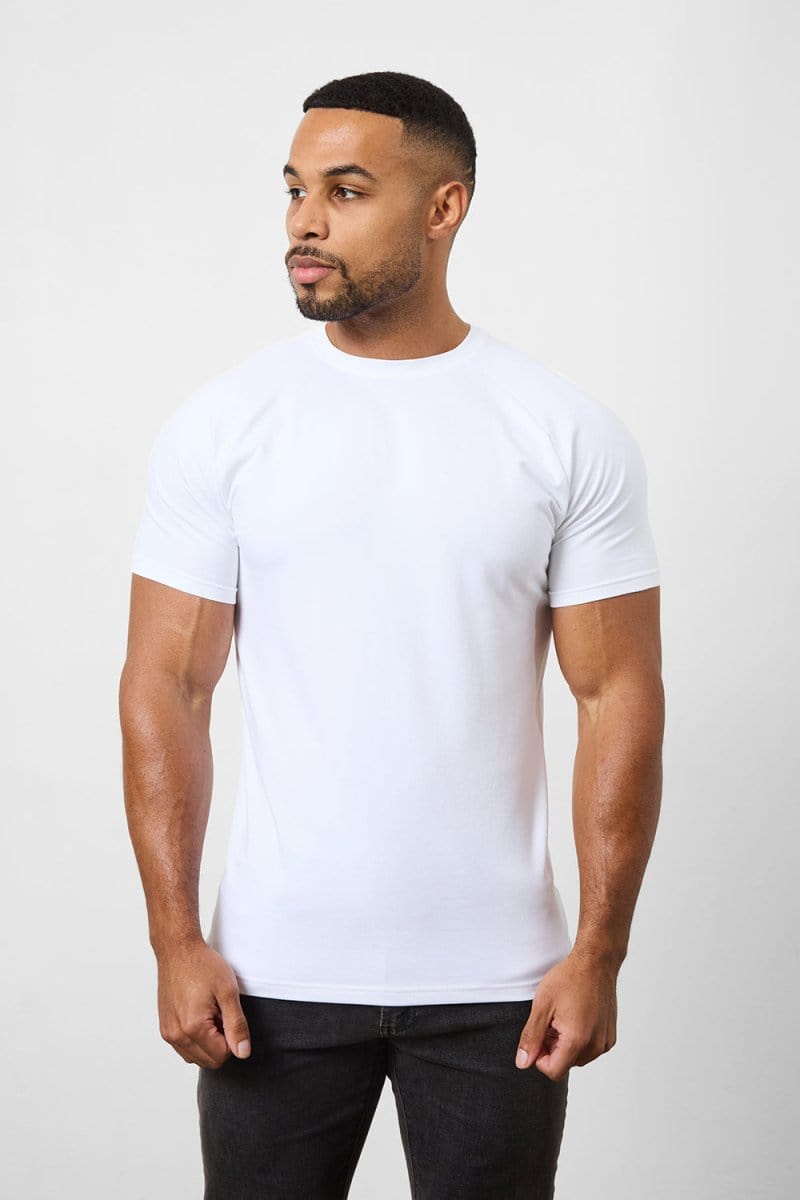 3 Pack Muscle Fit Crew Neck T-Shirt in White - TAILORED ATHLETE - ROW