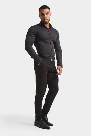 Muscle Fit Cutaway Collar Shirt in Black - TAILORED ATHLETE - ROW