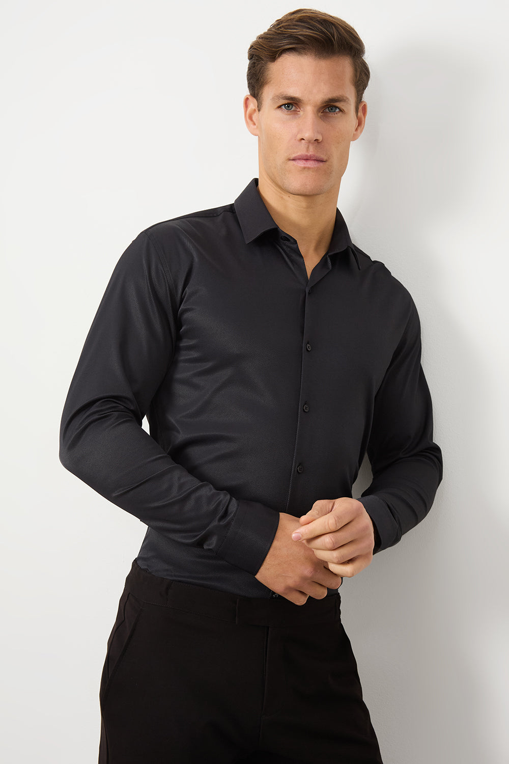 Defined Twill Shirt in Black - TAILORED ATHLETE - ROW