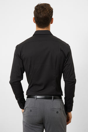 Tailored Fit Dress Shirt in Black - TAILORED ATHLETE - ROW