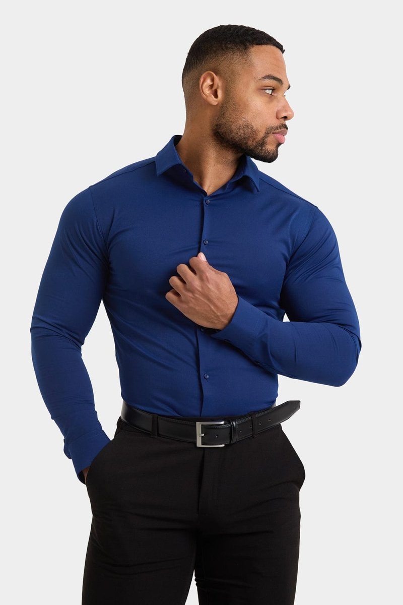 Muscle Fit Dress Shirt in Navy - TAILORED ATHLETE - ROW