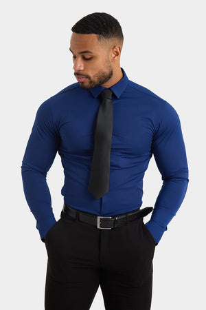 Muscle Fit Dress Shirt in Navy - TAILORED ATHLETE - ROW