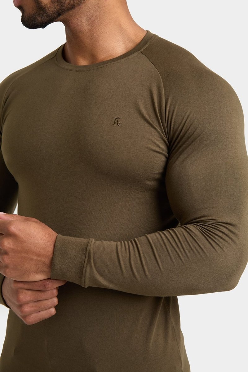 Muscle Fit T-Shirt in Dark Khaki Green - TAILORED ATHLETE - ROW