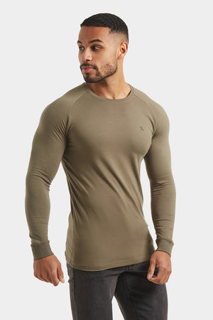 Muscle Fit T-Shirt in Khaki - TAILORED ATHLETE - ROW