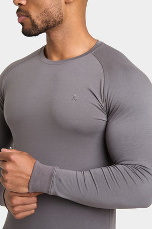 Muscle Fit T-Shirt in Mole - TAILORED ATHLETE - ROW