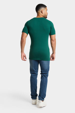 Premium Muscle Fit T-Shirt in Oxidised Green - TAILORED ATHLETE - ROW