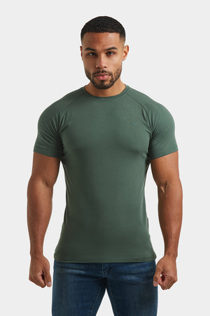 Muscle Fit T-Shirt in Dark Khaki - TAILORED ATHLETE - ROW