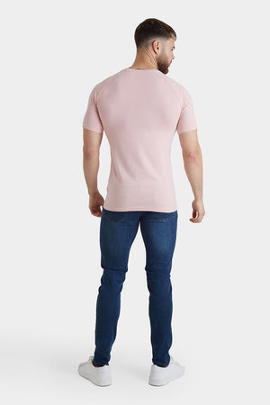 Premium Muscle Fit T-Shirt in Soft Pink - TAILORED ATHLETE - ROW