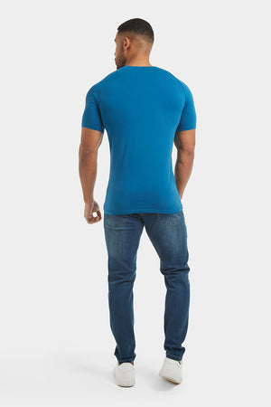 Premium Muscle Fit T-Shirt in Teal - TAILORED ATHLETE - ROW