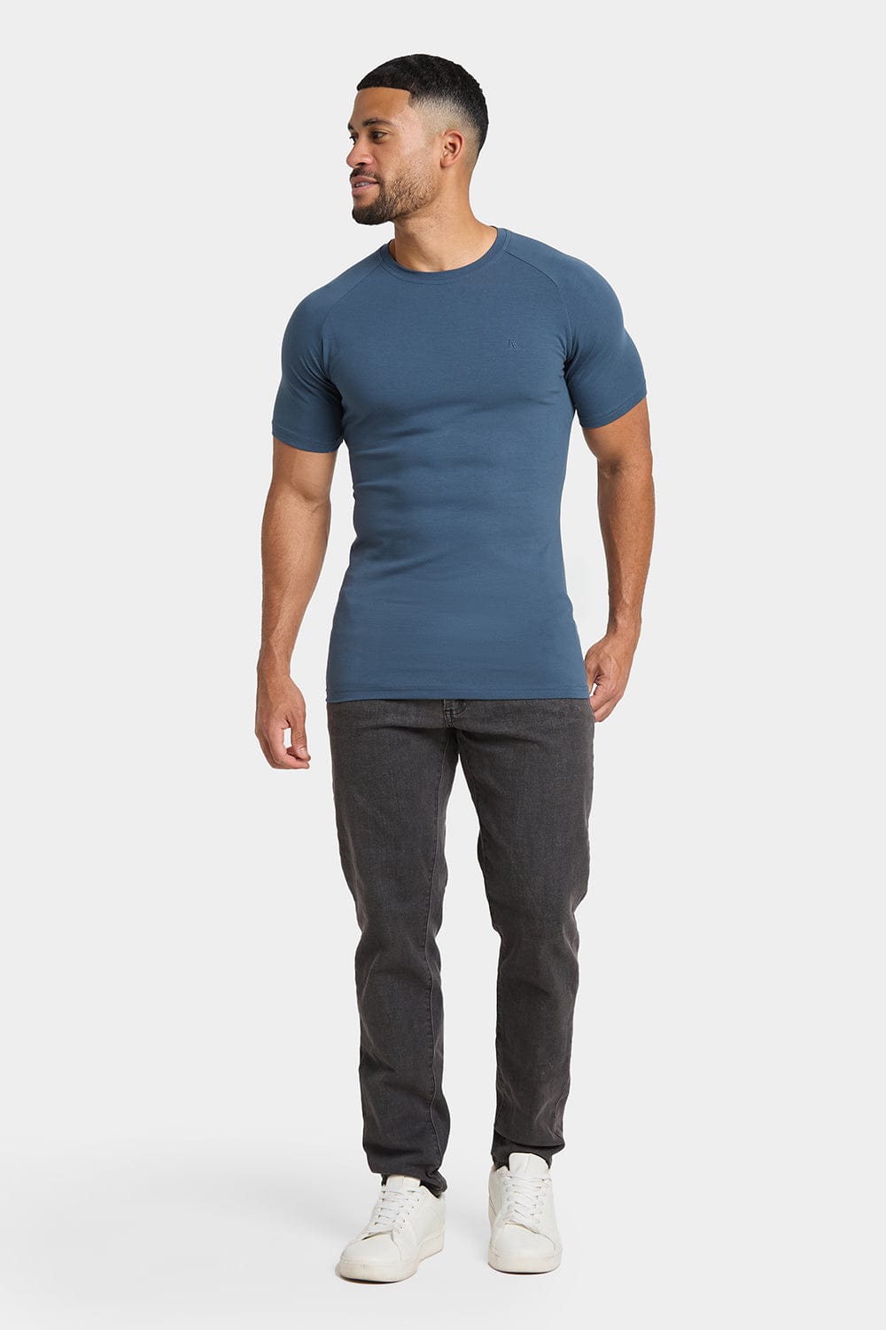 Premium Muscle Fit T-Shirt in Dark Teal - TAILORED ATHLETE - ROW