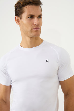 Premium Muscle Fit T-Shirt in White - TAILORED ATHLETE - ROW