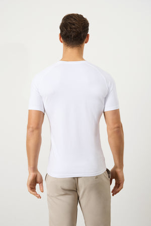 Premium Muscle Fit T-Shirt in White - TAILORED ATHLETE - ROW