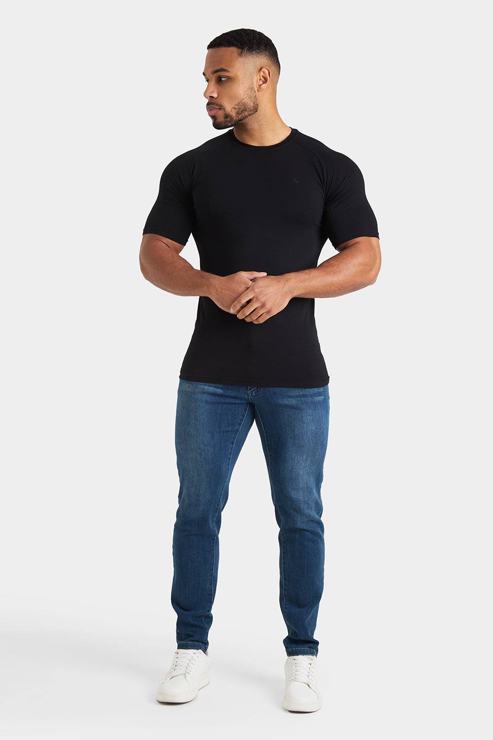 Longer Sleeve Muscle Fit T-Shirt in Black - TAILORED ATHLETE - ROW