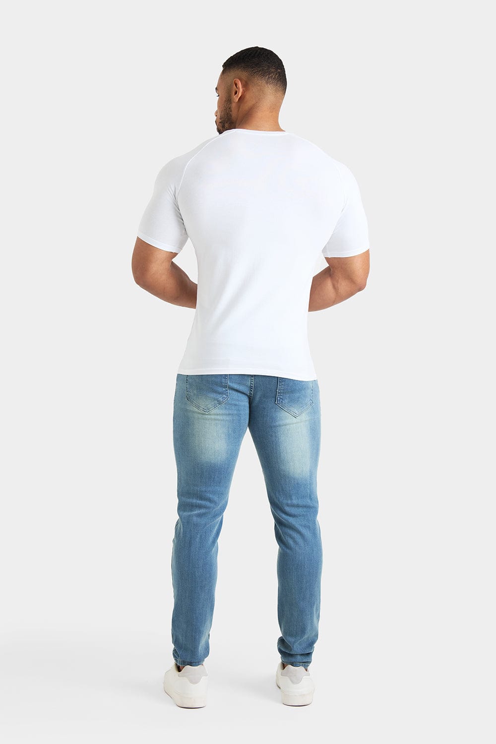 Longer Sleeve Muscle Fit T-Shirt in White - TAILORED ATHLETE - ROW
