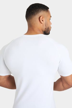 Longer Sleeve Muscle Fit T-Shirt in White - TAILORED ATHLETE - ROW