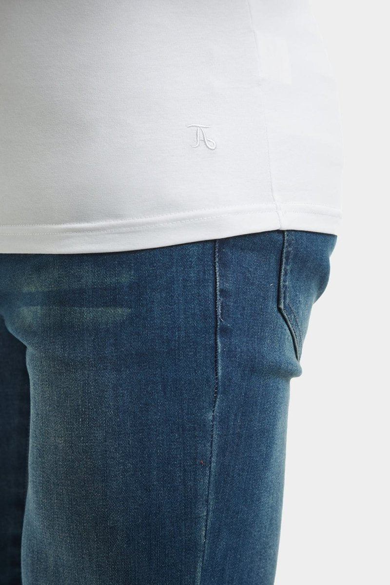 Muscle Fit Vest in White - TAILORED ATHLETE - ROW