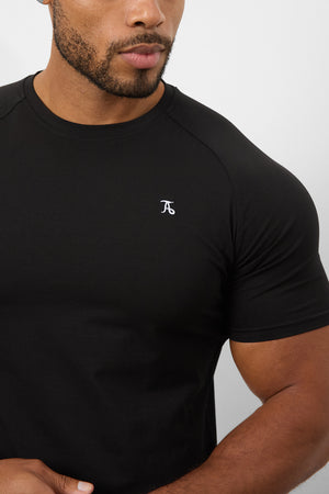 Premium Muscle Fit T-Shirt in Black - TAILORED ATHLETE - ROW