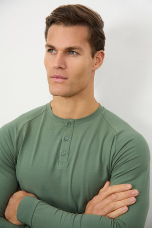 Long Sleeve Everyday Henley T-Shirt in Sage Green - TAILORED ATHLETE - ROW