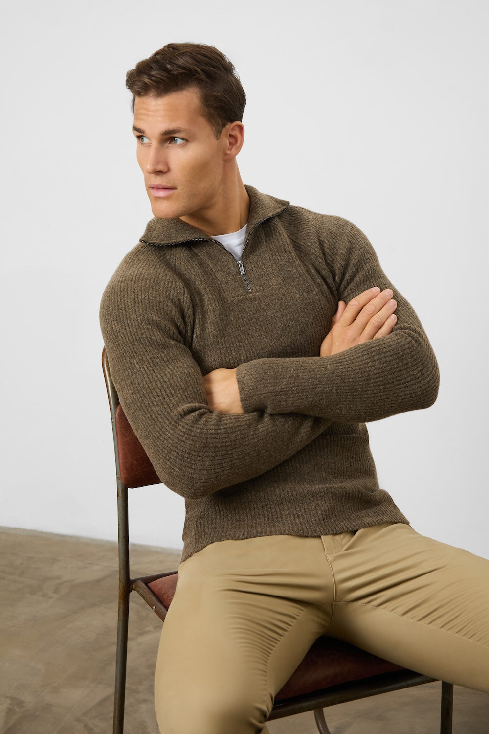 Fisherman Rib Quarter Zip in Soft Brown - TAILORED ATHLETE - ROW