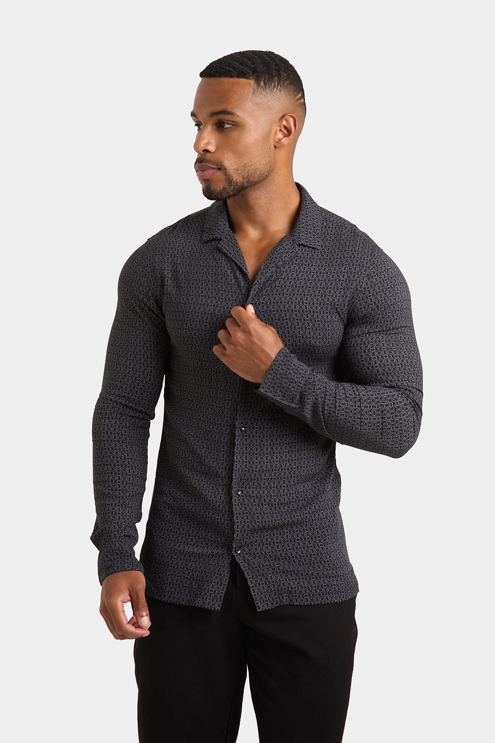 Printed Shirt in Geometric Print - TAILORED ATHLETE - ROW