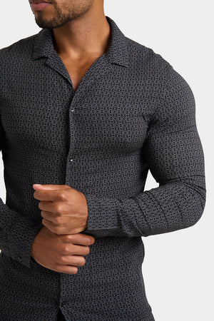 Printed Shirt in Geometric Print - TAILORED ATHLETE - ROW