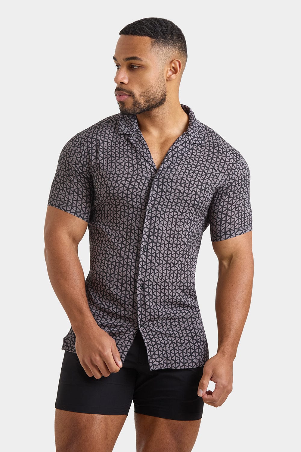 Printed Shirt in Black/Grey Doodle Geo - TAILORED ATHLETE - ROW