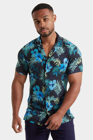 Printed Shirt in Navy Tropical Palms - TAILORED ATHLETE - ROW