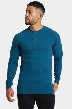 Long Sleeve Everyday Henley T-Shirt in Teal - TAILORED ATHLETE - ROW