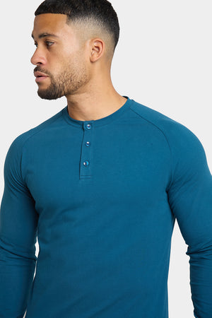 Long Sleeve Everyday Henley T-Shirt in Teal - TAILORED ATHLETE - ROW