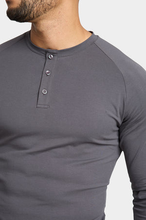 Long Sleeve Everyday Henley T-Shirt in Dark Graphite - TAILORED ATHLETE - ROW