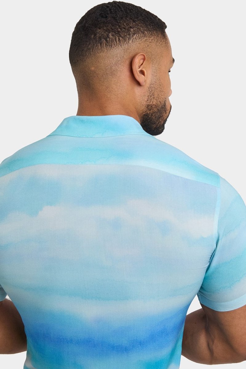 Printed Shirt in Light Blue Landscape - TAILORED ATHLETE - ROW