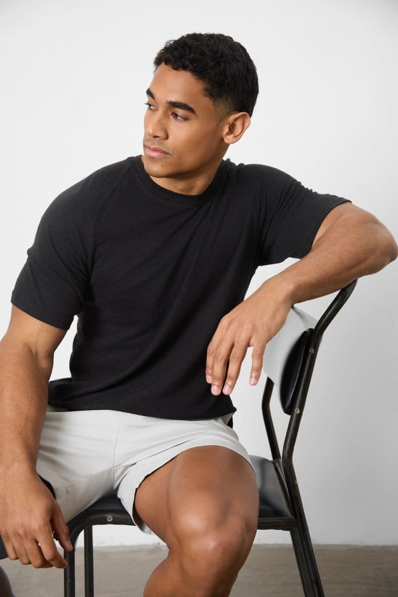 Linen Blend Knit Look T-shirt in Black - TAILORED ATHLETE - ROW