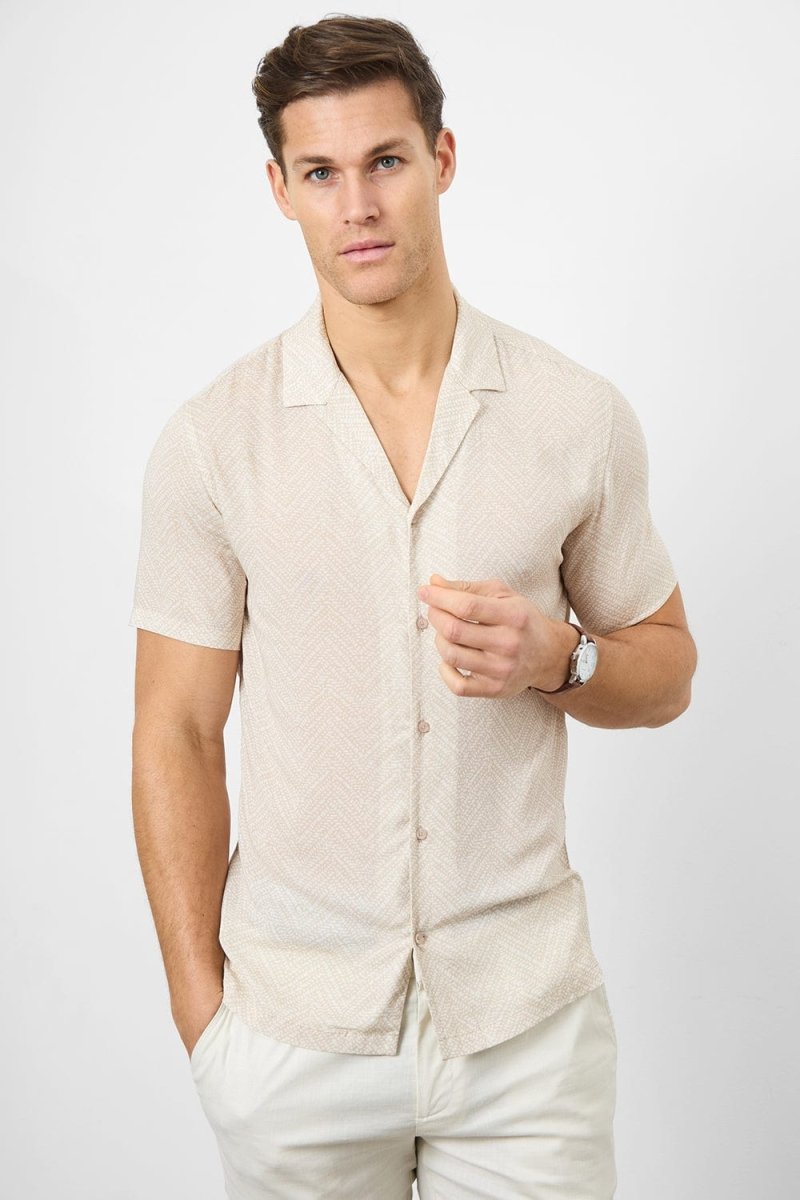 Printed Shirt in Neutral Chevron - TAILORED ATHLETE - ROW
