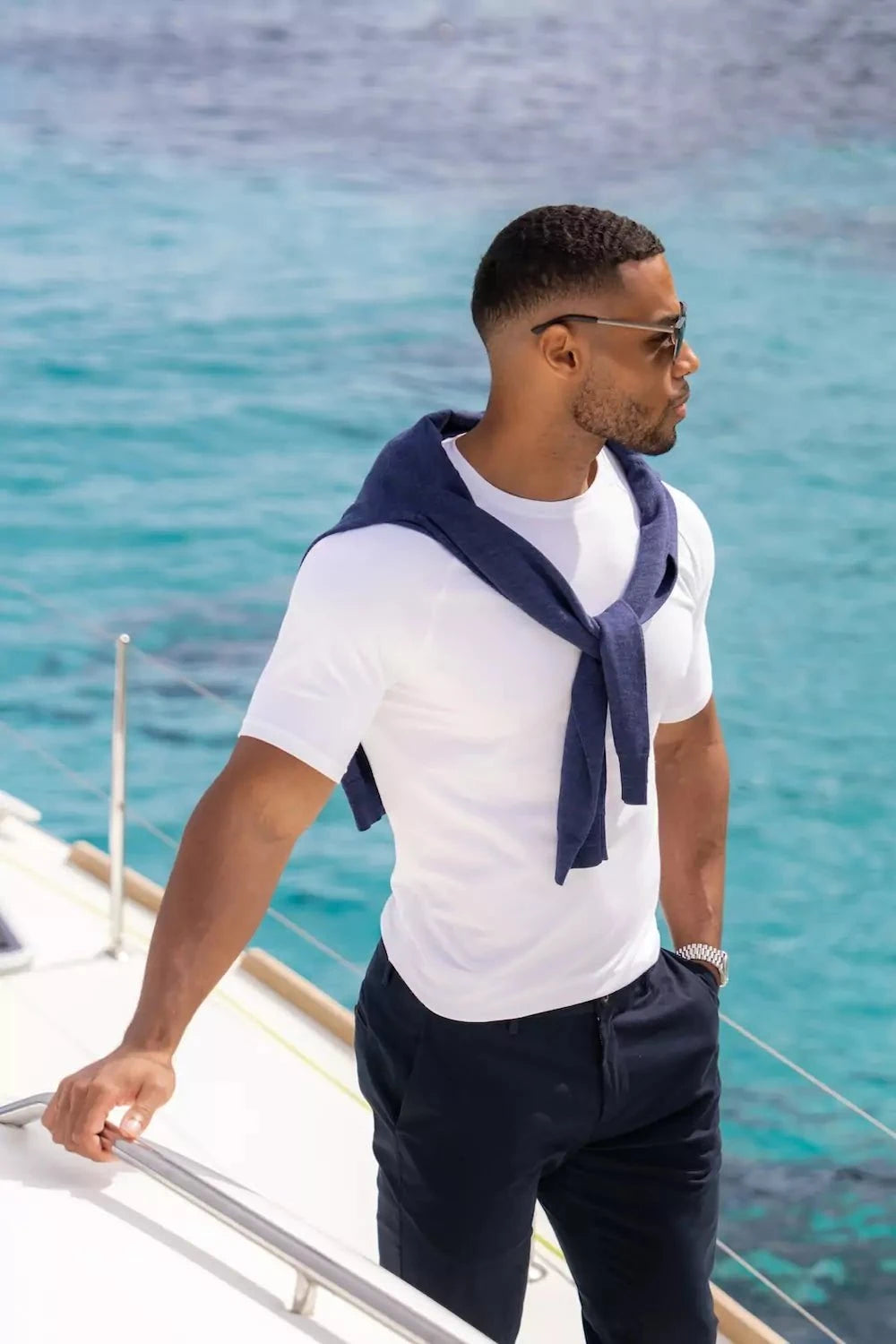 Muscle Fit T-Shirt in White - TAILORED ATHLETE - ROW