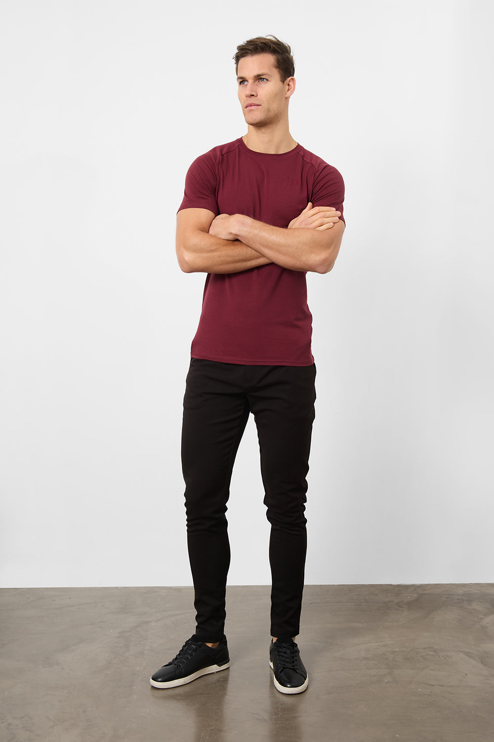 Premium Muscle Fit T-Shirt in Burgundy - TAILORED ATHLETE - ROW